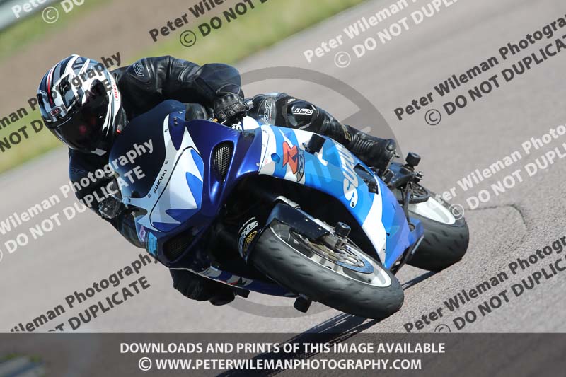 Rockingham no limits trackday;enduro digital images;event digital images;eventdigitalimages;no limits trackdays;peter wileman photography;racing digital images;rockingham raceway northamptonshire;rockingham trackday photographs;trackday digital images;trackday photos